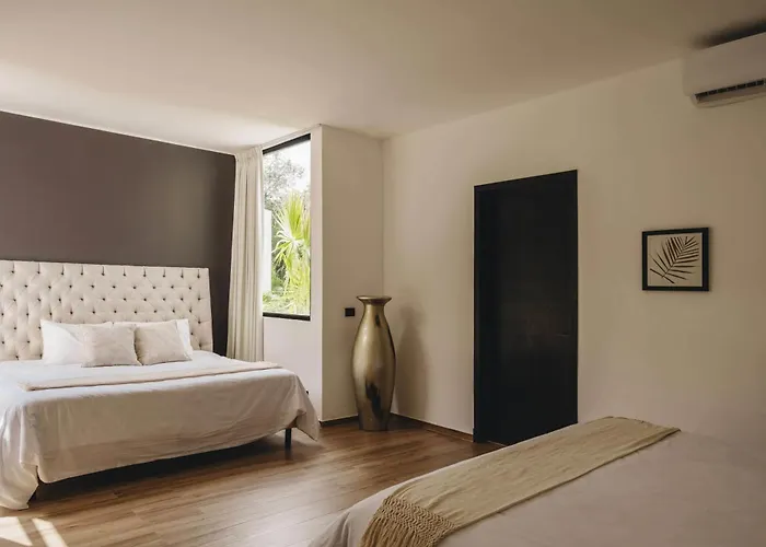 Luxe 8br Double Villa, Gated, Patio & Pool * Tulum