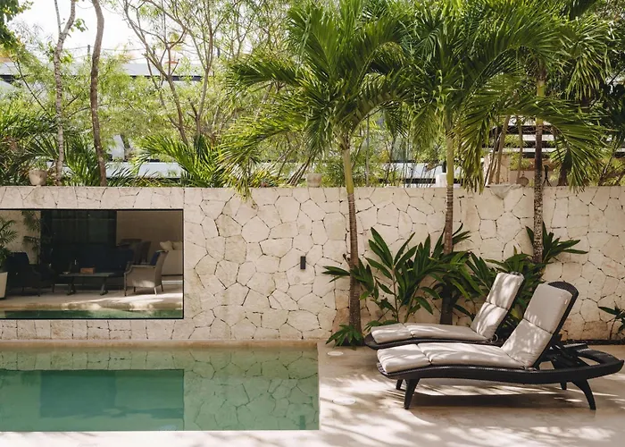 Luxe 8br Double Villa, Gated, Patio & Pool * Tulum