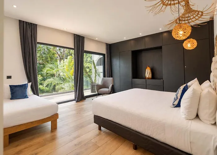 Casa de férias Luxe 8br Double Villa, Gated, Patio & Pool Tulum