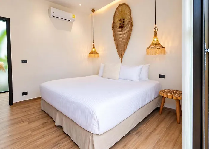 Luxe 8br Double Villa, Gated, Patio & Pool Casa de férias Tulum
